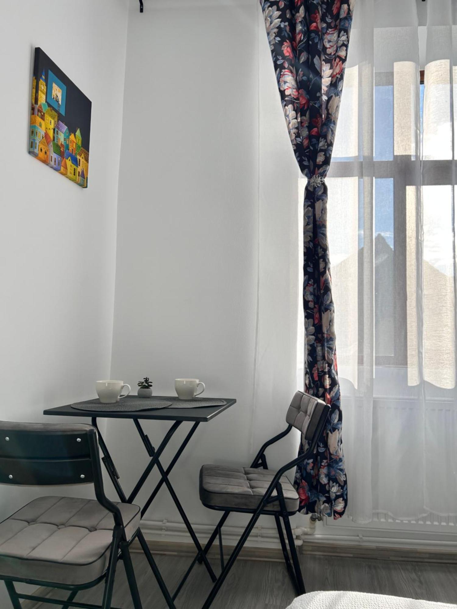 Lower Town Studio #2 Sibiu Extérieur photo